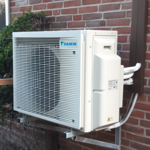 Zweite Luft-Luft-Wärmepumpe Installation einer zweiten Luft-Luft-Wärmepumpe