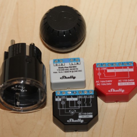 WLAN-Netzwerk, WLAN-Mesh im Haus und im Garten Smart-Home Geräte im Haushalt